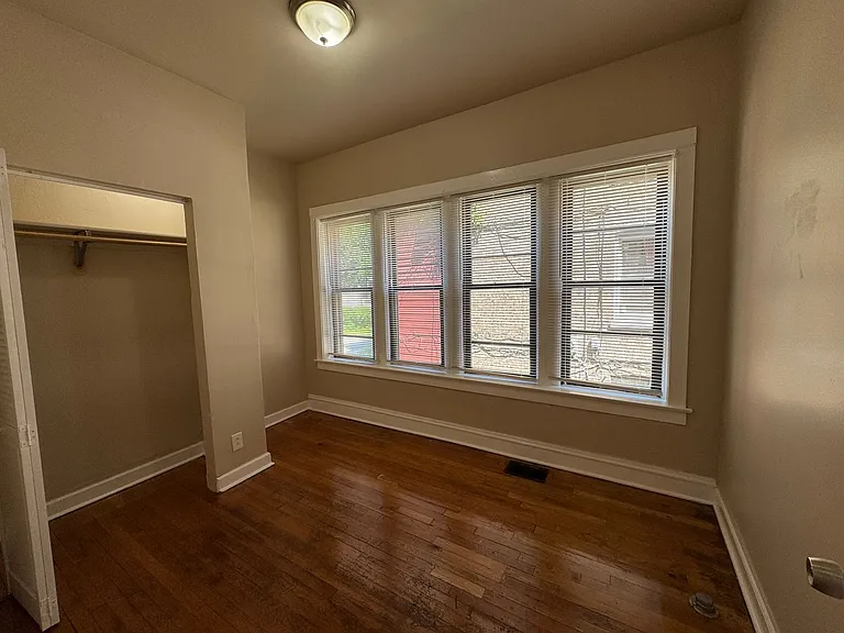 7332 S Lowe Ave #1 — Photo 12