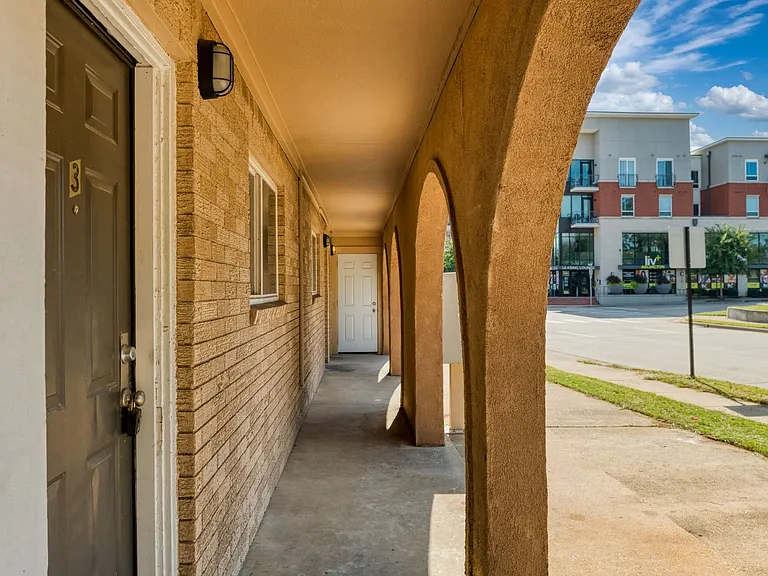 811 S Mesquite St #1-12 — Photo 5