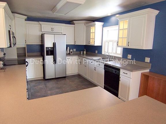 3rd image of 6144 5th Ave N