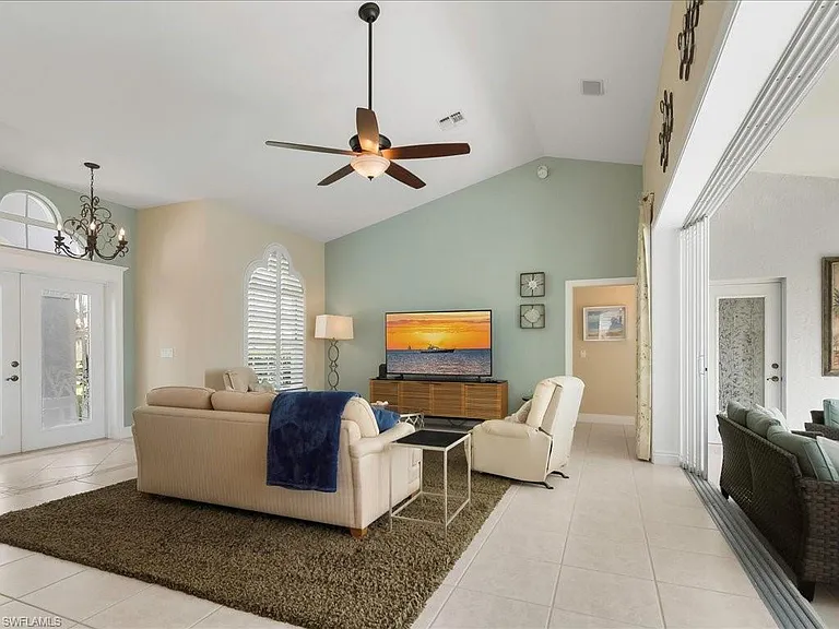 2026 Terrazzo Ln — Photo 8