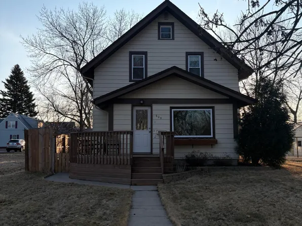 605 15th St S, Benson, MN 56215