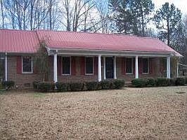 Home for Sale in Baldwyn, Mississippi $88,900