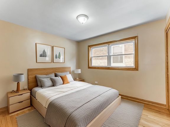 4th image of 5328 S Latrobe Ave #1