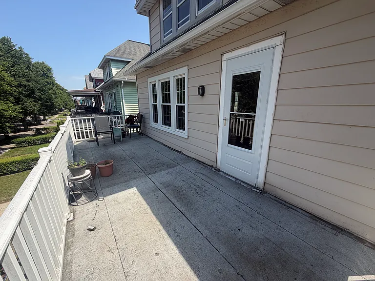 15 Traymore St — Photo 12