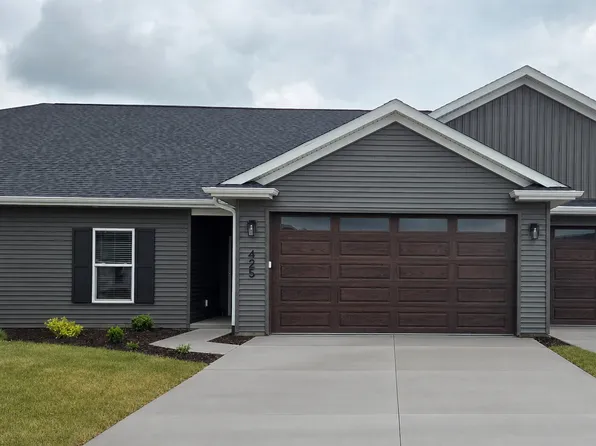 425 N 2nd Ave, Eldridge, IA 52748