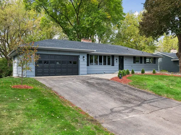 5932 Walnut Dr, Edina, MN 55436