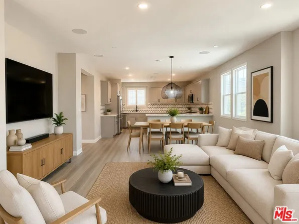 756 Daniel Freeman Cir, Inglewood, CA 90301
