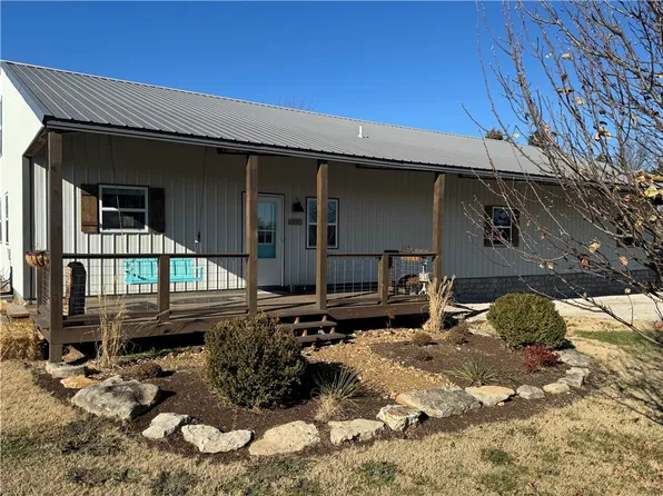 1217 Ruth St, Berryville, AR 72616