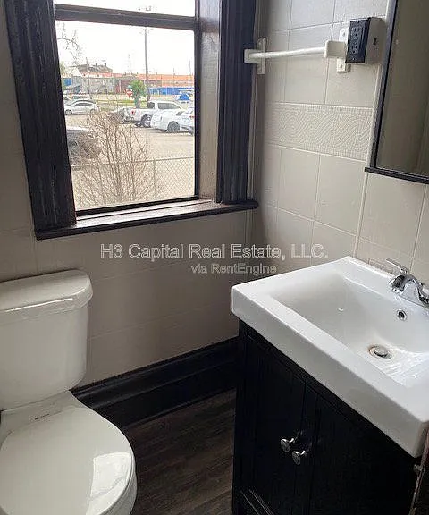2108 Washington Ave #C — Photo 7