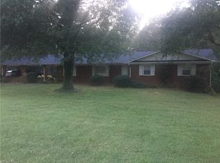 5645 Old Us Highway 421, East Bend, NC 27018