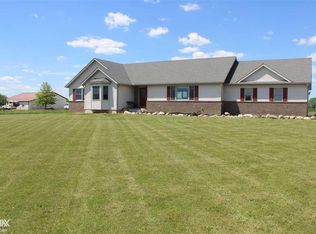 10178 Weber Rd, Columbus, MI 48063