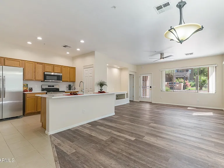 11500 E Cochise Dr #1021 — Photo 8