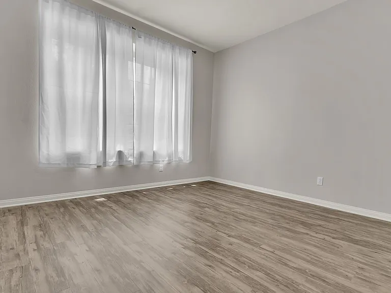 20720 Spring Mountain Rd — Photo 22