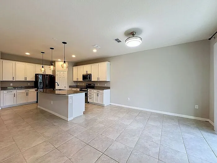 3535 Debois Ct — Photo 15