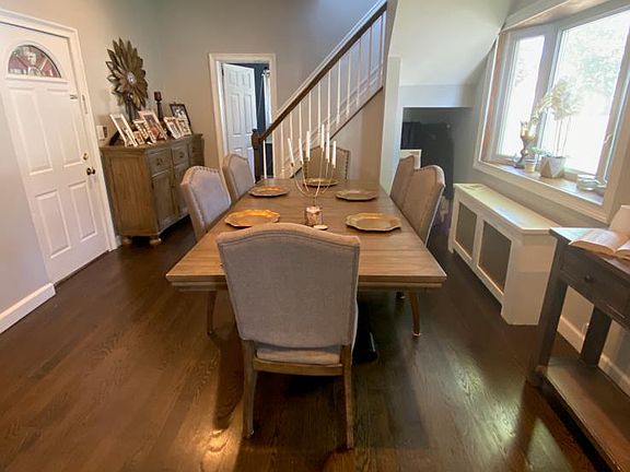 5th image of 23 Staunton St #1