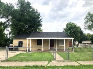 2826 Garapan Dr, Dallas, TX 75224