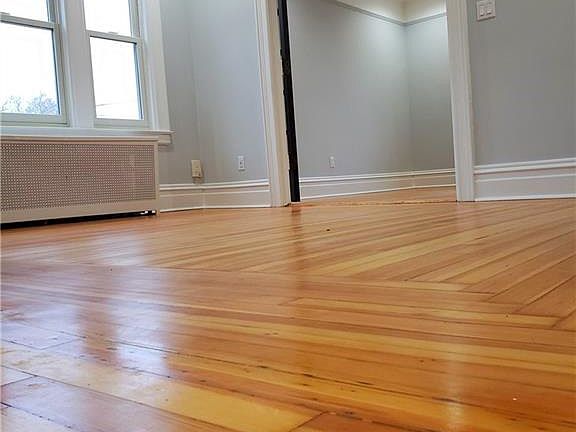 2nd image of 1013 Logan Ave