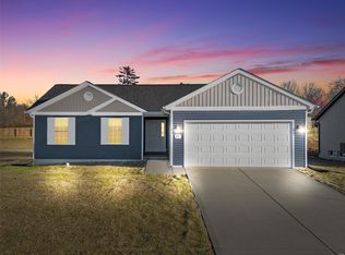 41 Brussels Valley Dr, Troy, MO 63379