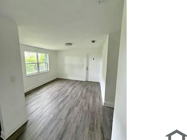 866 NW 70th St, Miami, FL 33150