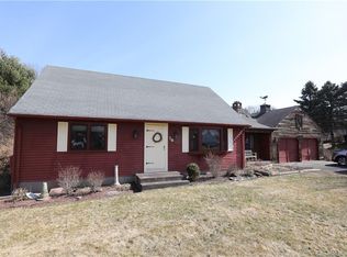 78 Laurel St, Enfield, CT 06082