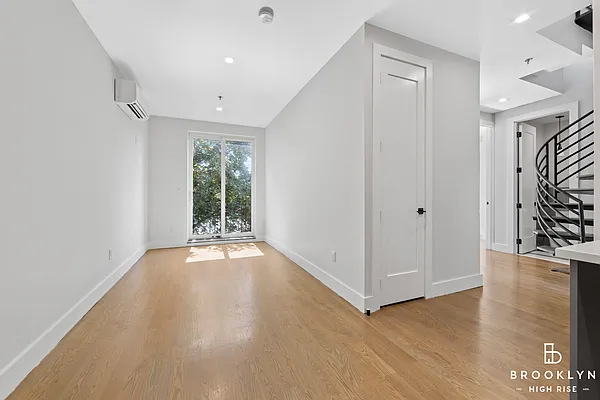 Rented by Brooklyn High Rise LLC | media 6