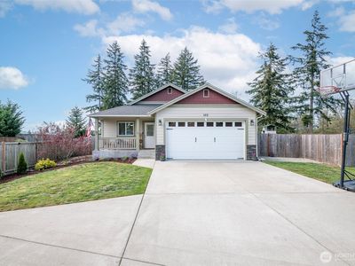 103 Oak Court SE, Rainier, WA, 98576