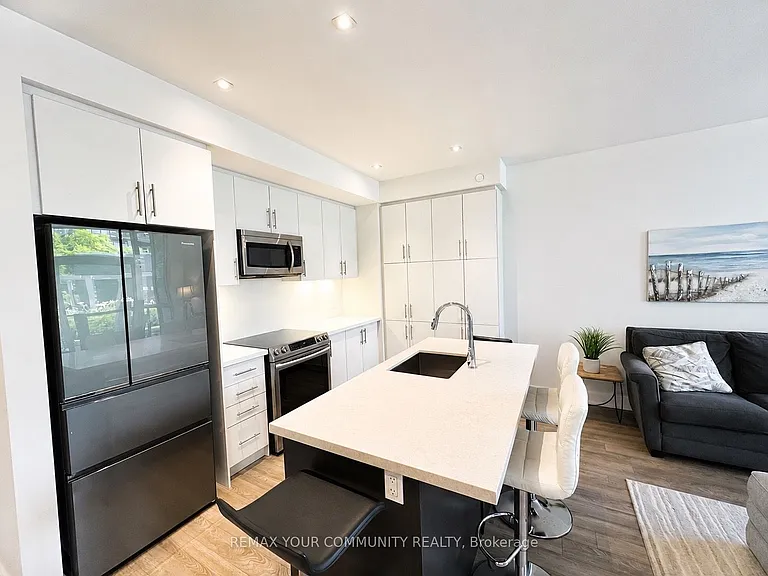 375 Sea Ray Ave #123 — Photo 4