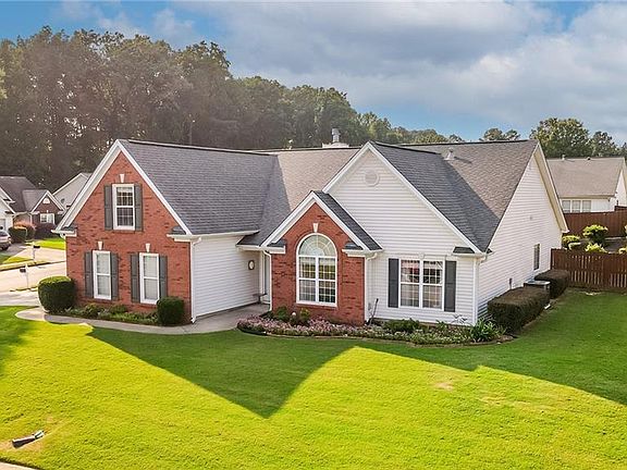 2nd image of 2675 General Lee Way