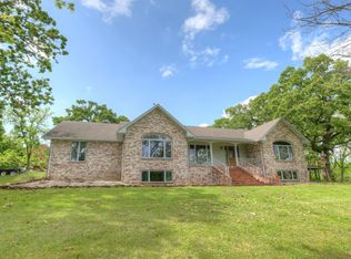 11330 Iris Rd, Neosho, MO 64850