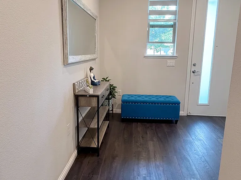 6614 Vibrant Loop — Photo 2