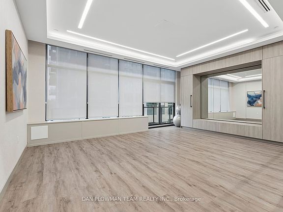 4th image of 1608 Charles St #352