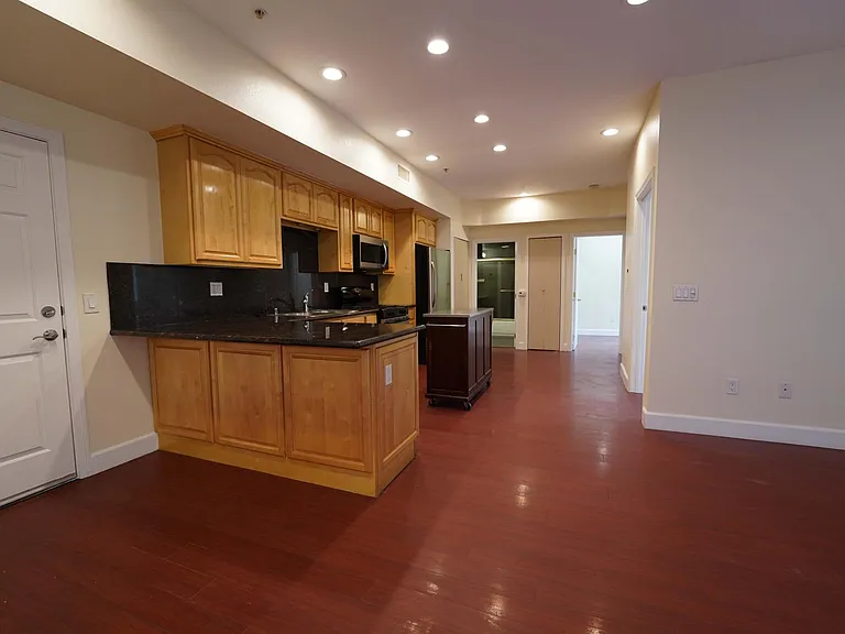 7056 Fulton St #3 — Photo 2