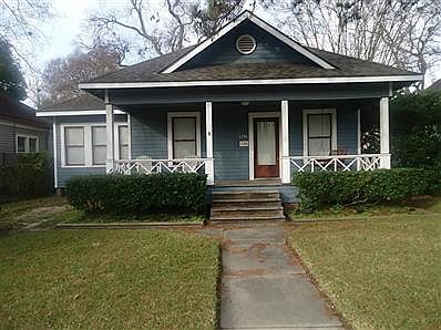 1st image of 1131 Ashland St