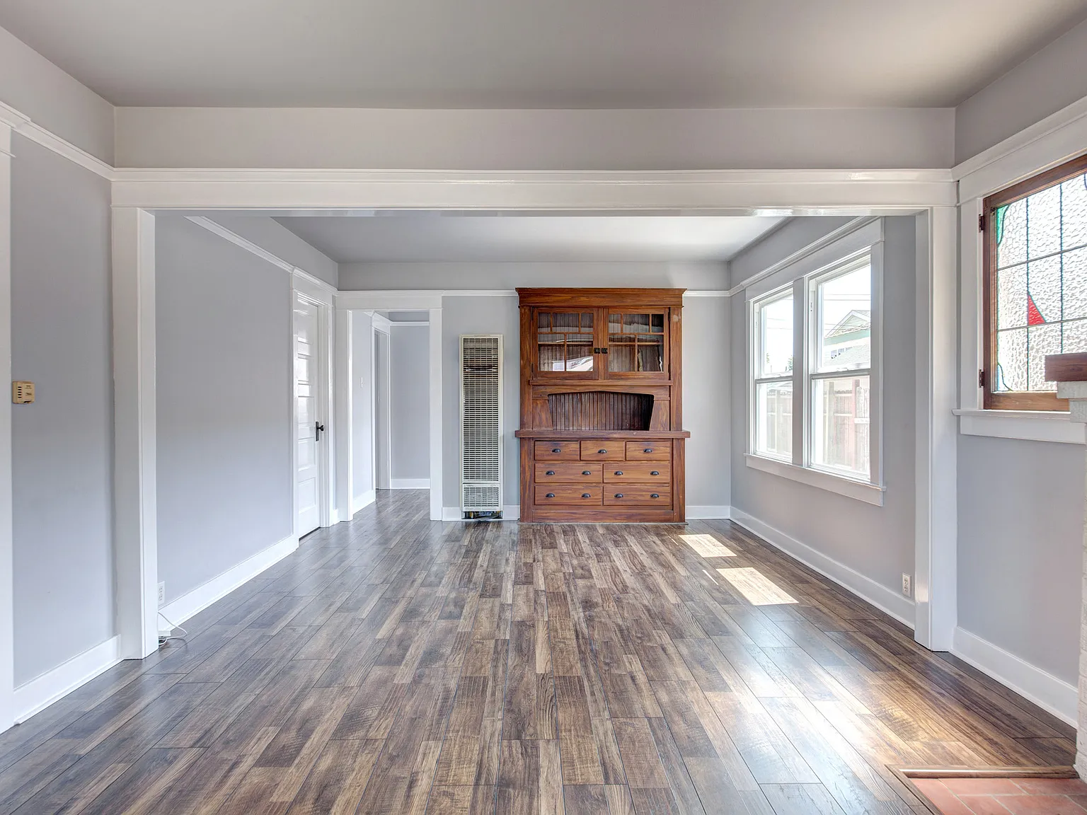 3 bed, 1000 sqft, $3,450 — Photo 3