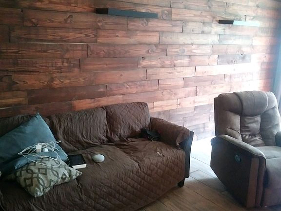 5th image of 384 Milford St