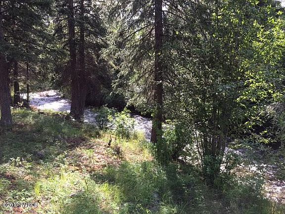 3rd image of 904 Bear Creek Trl