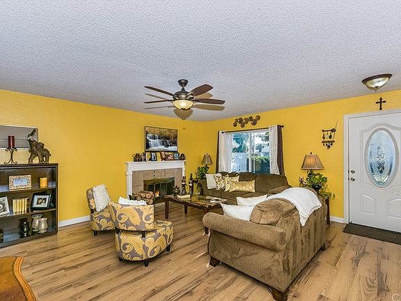 4th image of 1549 E Oak Hill Ct