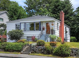 2008 Perry Ave, Bremerton, WA 98310