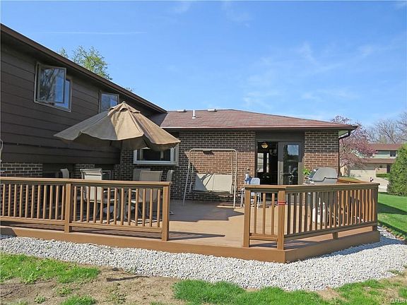 A 23 x 16 deck overlooks the private backyard.