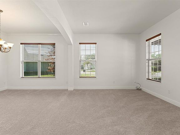 5th image of 13544 Riggs Way