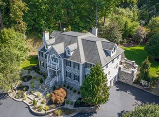 25 Country Pl, Lebanon, NJ 08833
