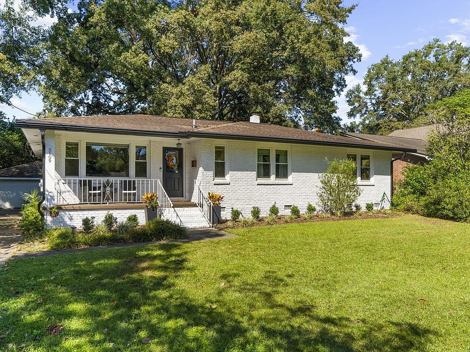 1st image of 5109 Victoria Ave