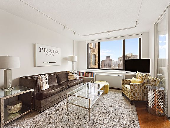 5th image of 300 E 54th St APT 32A