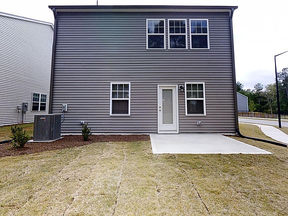 2nd image of 103 Silver Fir Ln