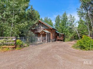 20 Red Fir Dr, Boise, ID 83716