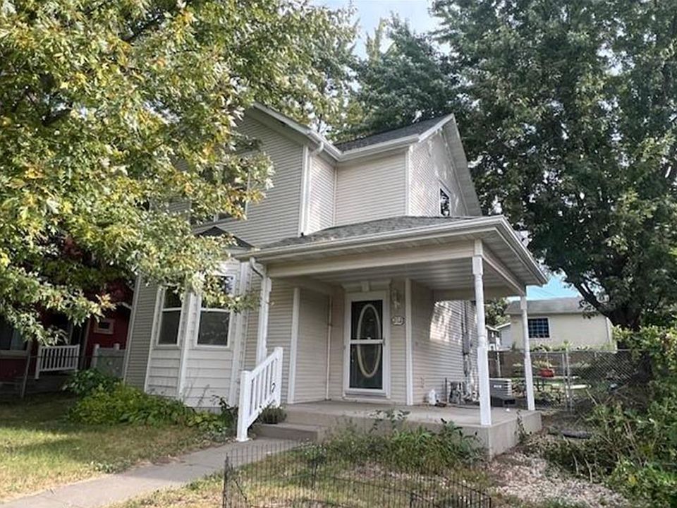 1st image of 212 3rd Ave N #A
