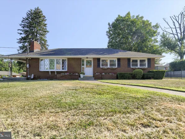 500 Walnut Rd, Steelton, PA 17113