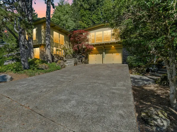 4623 NW Seblar Ter, Portland, OR 97210