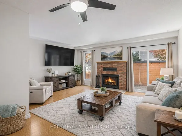 1432 Deavy Way E, Ottawa, ON K1E 2W8