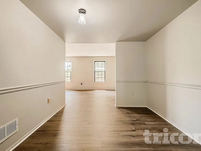 1103 Riverboat Ct — Photo 7